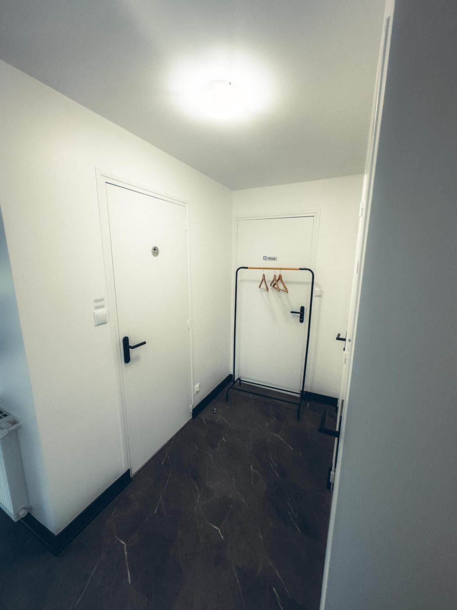 Lava Apartment